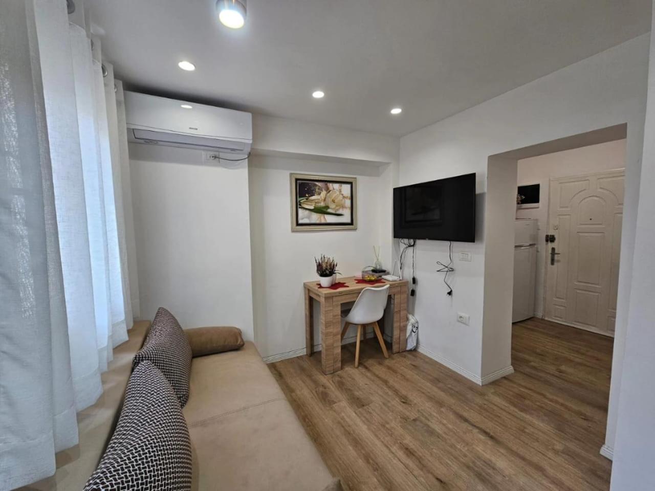 Alan Apartments 4 Myslym Shyri Tirana Esterno foto