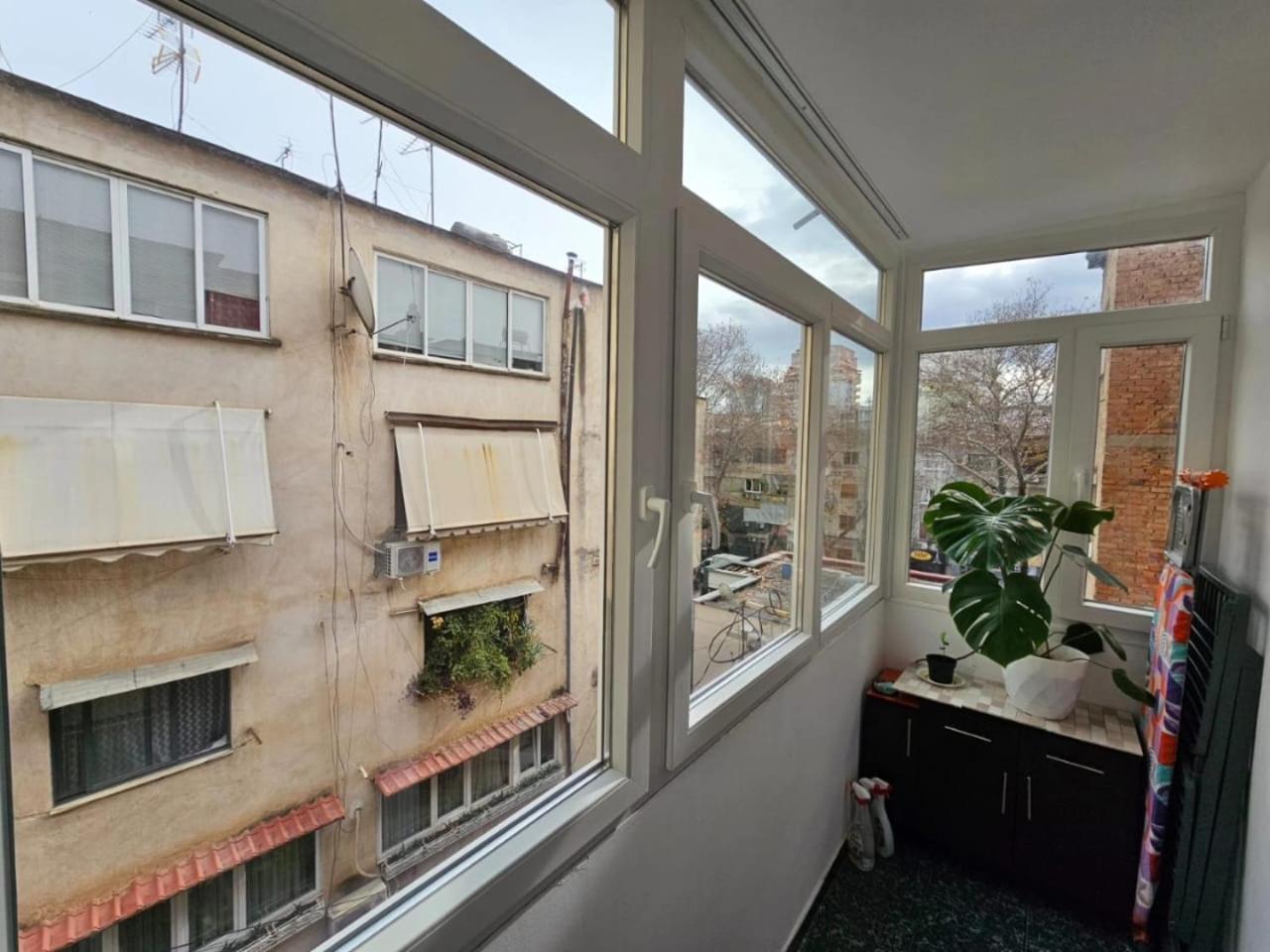 Alan Apartments 4 Myslym Shyri Tirana Esterno foto
